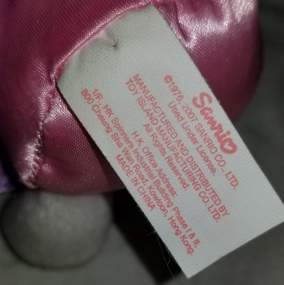 Hello Kitty plush - Picture 5 of 5